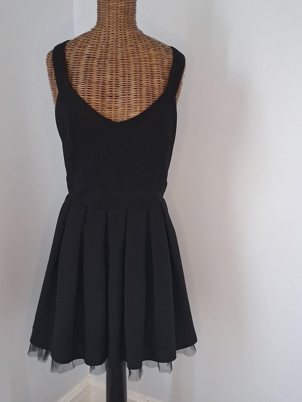 Sans Souci Black Party Dress